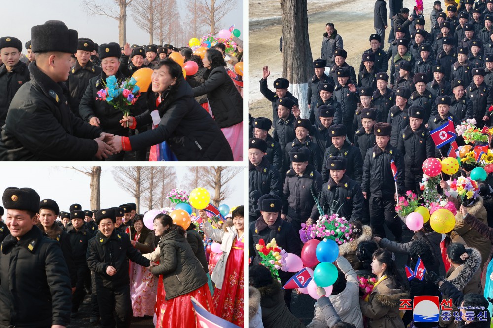 거창한 변혁의 새시대에 나날이 솟구치는 부흥의 재부