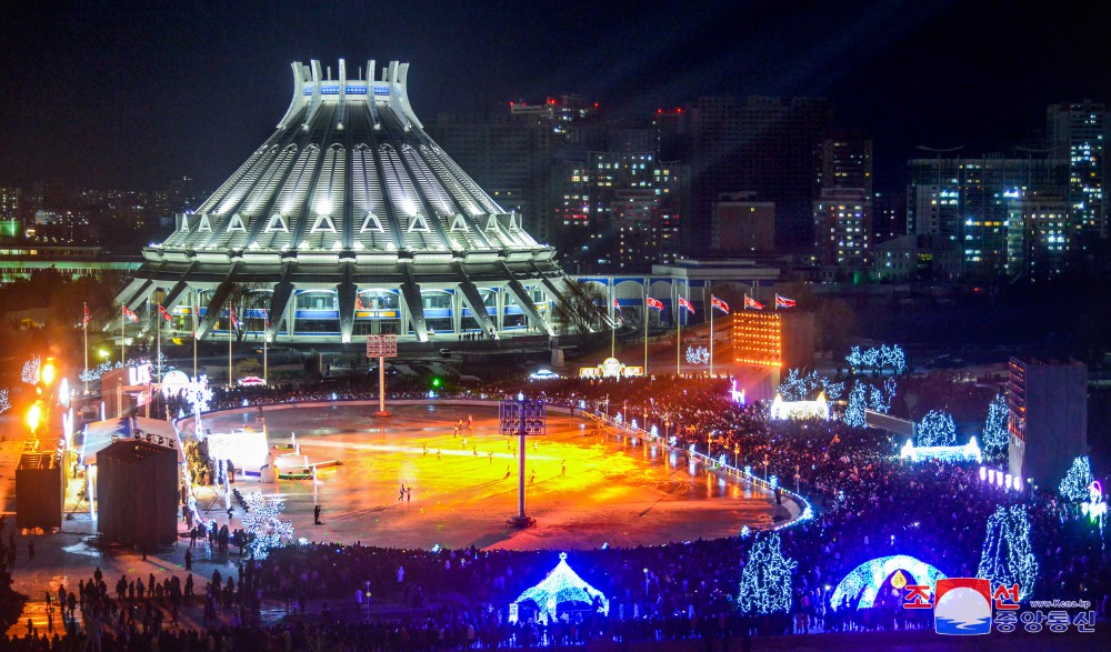 Art Performance in Celebration of Lunar New Year's Day Given in DPRK