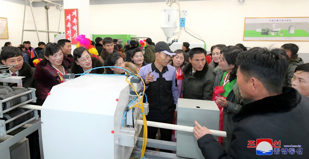 People of Jangphung County, Kaesong Municipality of DPRK Celebrate Inauguration of Regional-Industry Factories