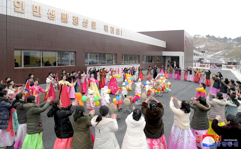 People of Jangphung County, Kaesong Municipality of DPRK Celebrate Inauguration of Regional-Industry Factories