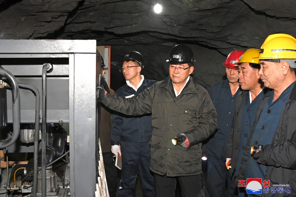 DPRK Premier Inspects Various Sectors of South Phyongan Province