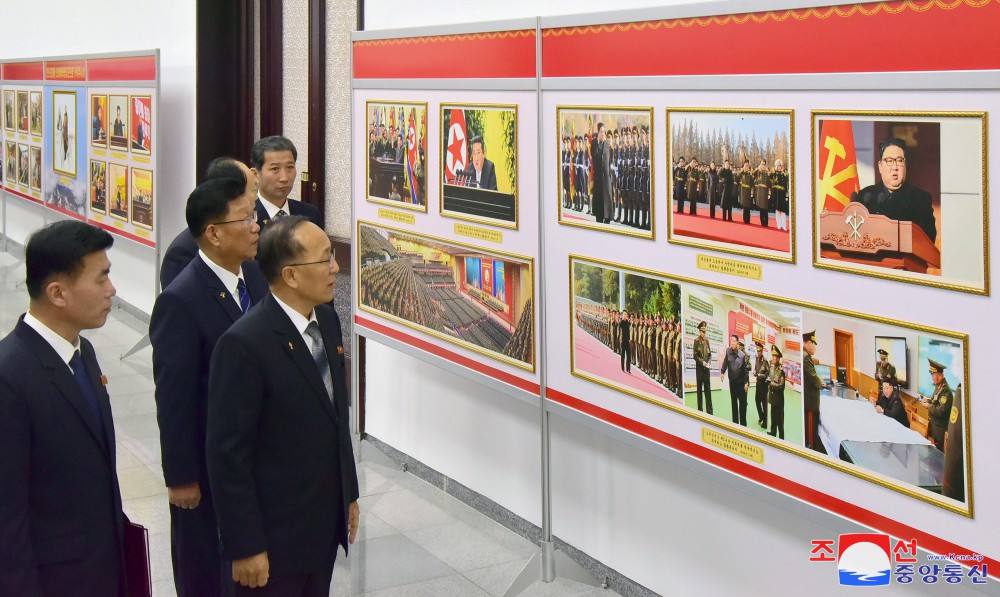 National Photo Exhibition Opens in DPRK