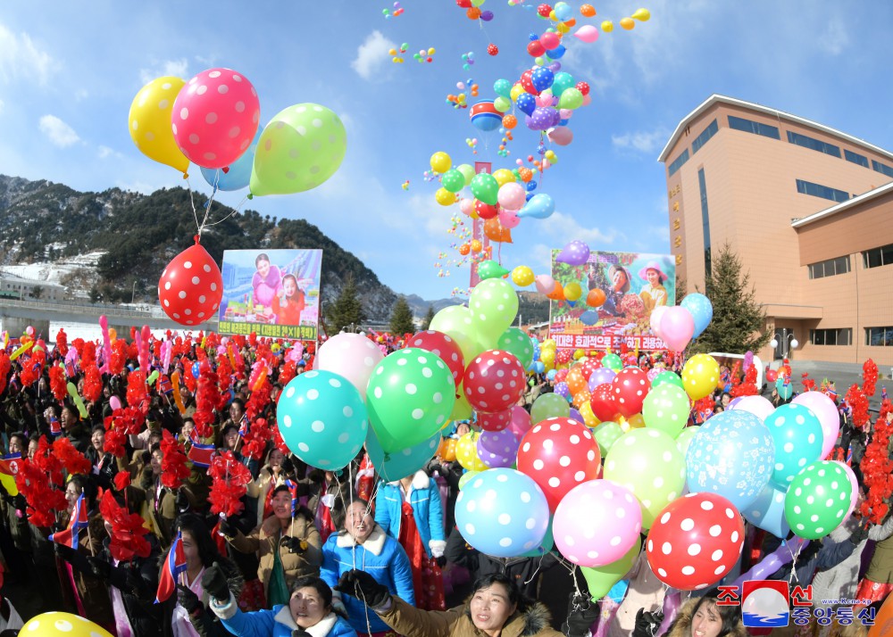 Regional-industry Factories Inaugurated in Tongsin County of DPRK