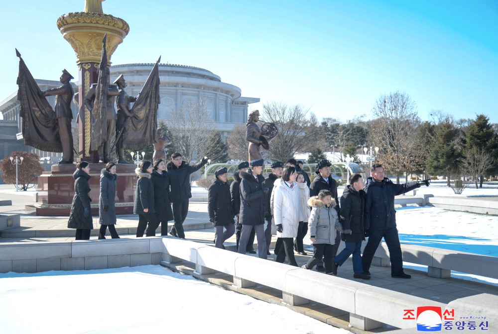 Celebran en RPDC día de fundación de Ejército Popular de Corea