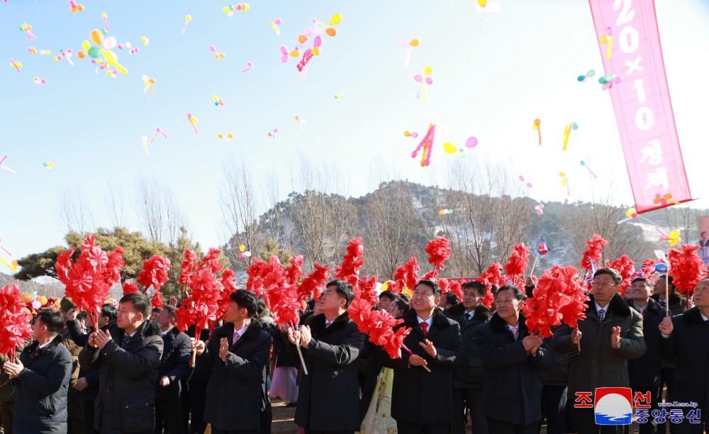 Regional-industry Factories Inaugurated in Ichon County of DPRK