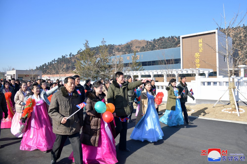 Regional-industry Factories Inaugurated in Ichon County of DPRK