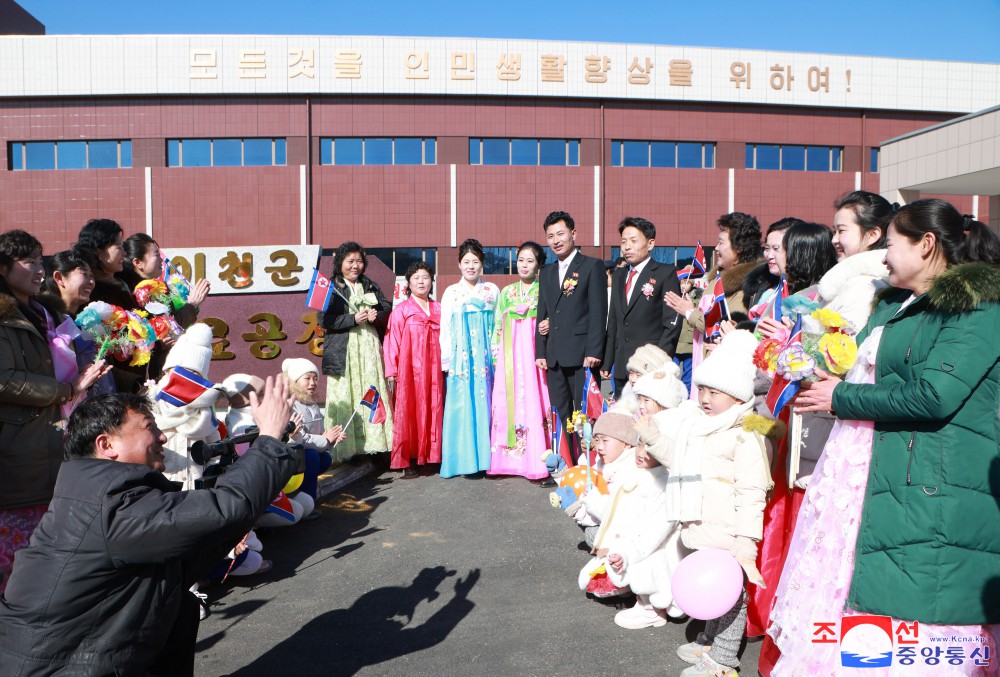 Regional-industry Factories Inaugurated in Ichon County of DPRK