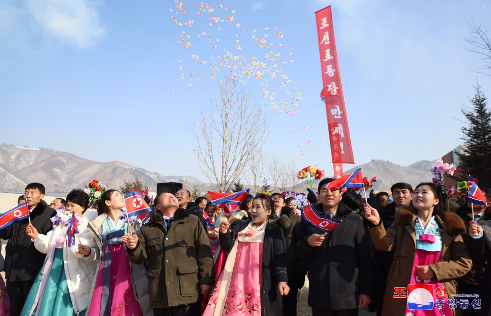 Regional-industry Factories Inaugurated in Kim Hyong Jik County of DPRK with Splendor