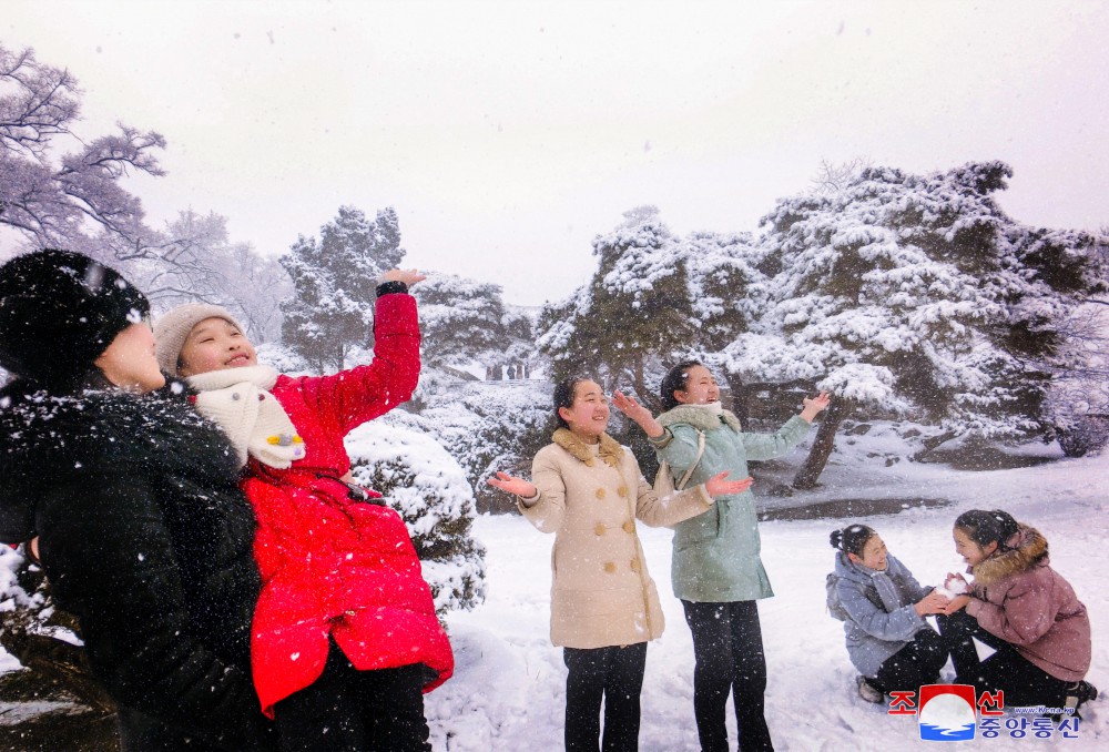 First Full Moon Day Observed in DPRK