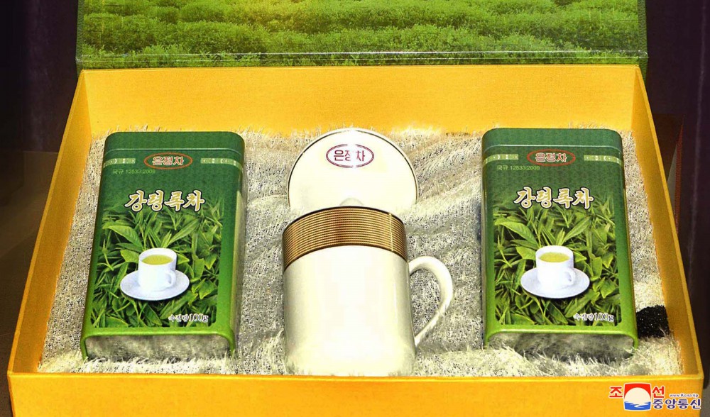 Unjong Tea Associated with Loving Care of Peerlessly Great Men for People