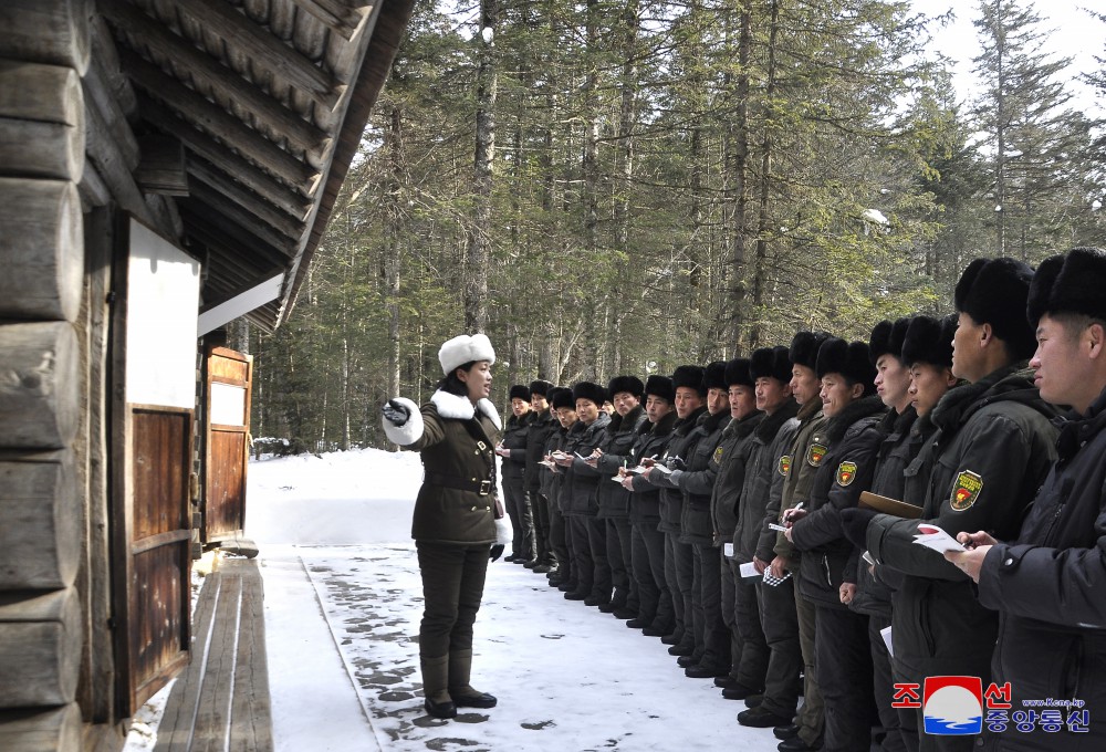 Youth League Officials Tour Revolutionary Battle Sites in Mt Paektu Area