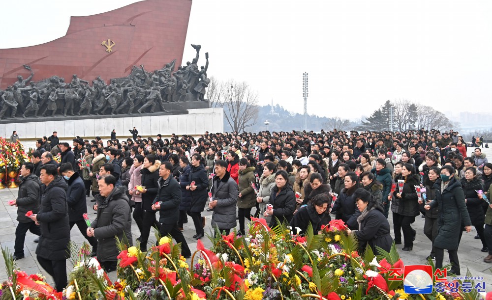 Floral Tribute Paid to Statues of Great Leaders