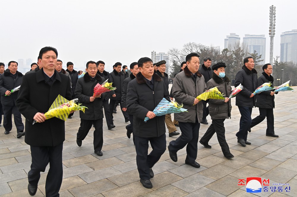 Floral Tribute Paid to Statues of Great Leaders