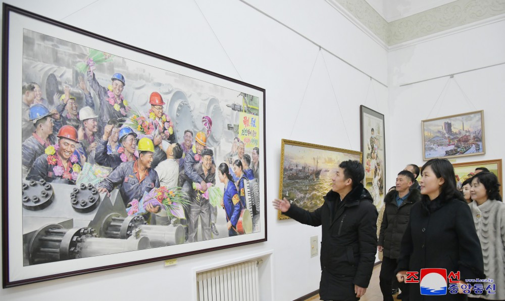 February Holiday Celebrated in DPRK