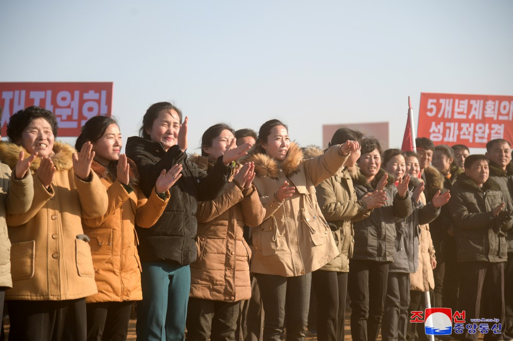 Groundbreaking Ceremony of Regional-industry Factories and Grain Management Station of Hwangju County for Regional Development 20×10 Policy Held in DPRK