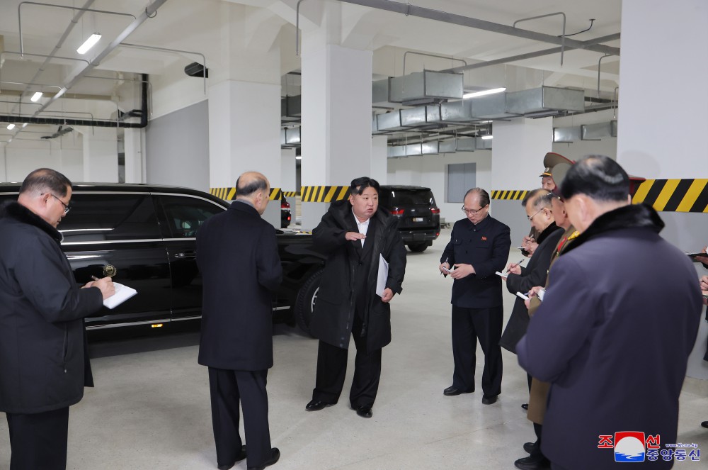 Respected Comrade Kim Jong Un Visits Completed Pyongyang General Hospital