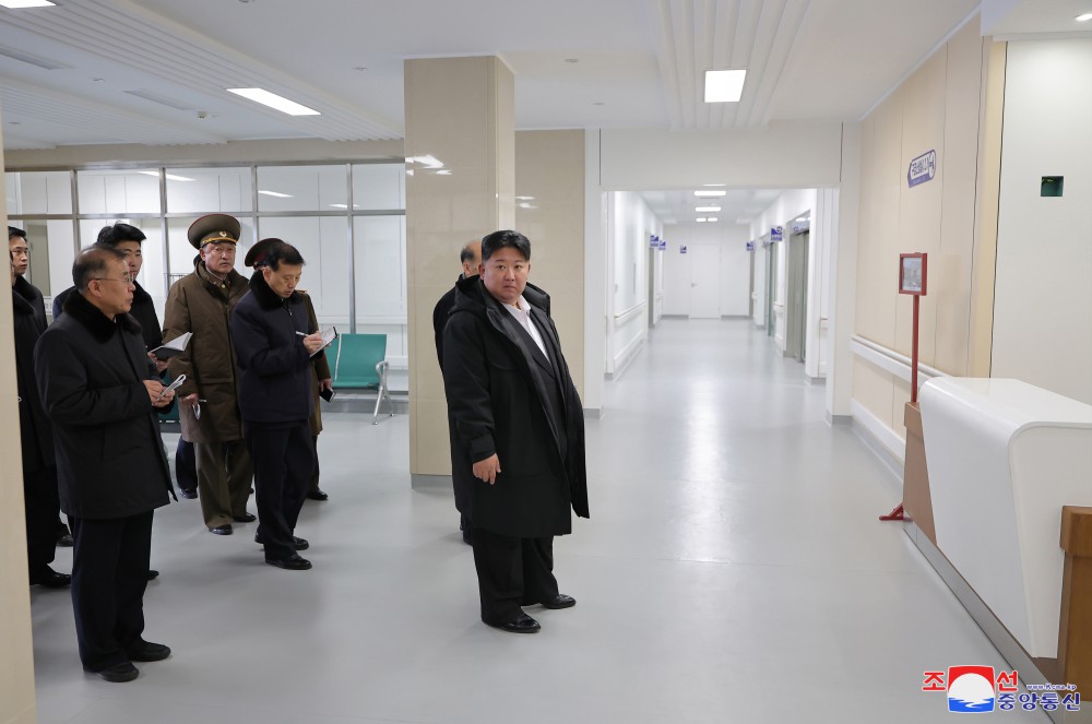 Respected Comrade Kim Jong Un Visits Completed Pyongyang General Hospital