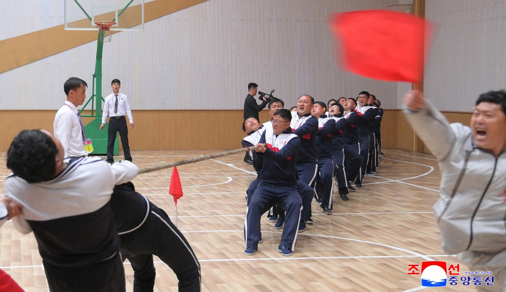 각지에서 5.1절을 뜻깊게 기념