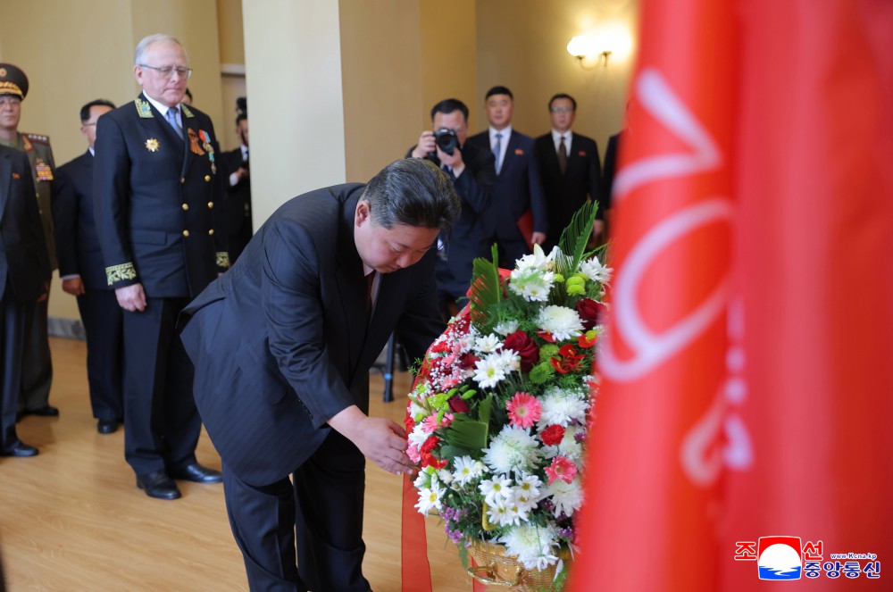 Respected Comrade Kim Jong Un Pays Congratulatory Visit to Russian Embassy in Pyongyang to Mark Russia's Great V-Day