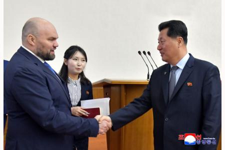 Talks Held between Chairmen of SPYL and Coordinating Council of URYG